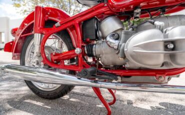 BMW-R-Series-1968-Motorcycles-Scooters-35