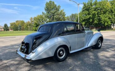 Bentley-1953-9