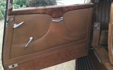 Bentley-4-14-litre-1936-Beige-Saddle-5