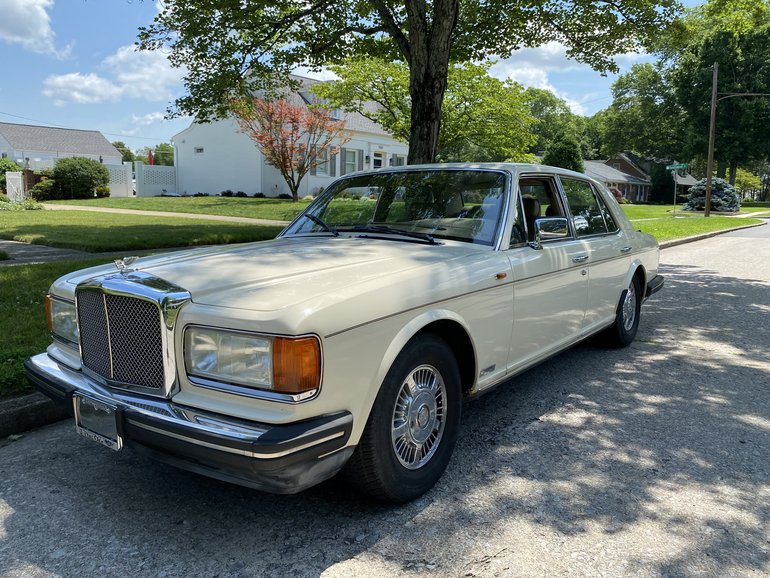 Bentley-6-12-litre-1988-Champagne-Saddle