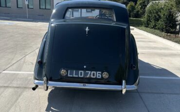 Bentley-Mark-vi-1950-12