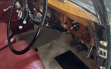 Bentley-Mark-vi-1950