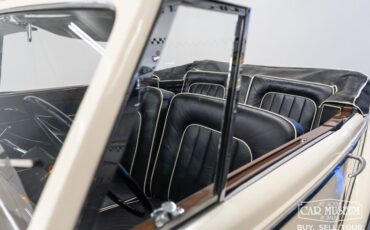 Bentley-Mark-vi-1950-Cream-Black-Leather-12