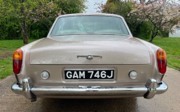 Bentley-T1-2-Door-Saloon-1970-Coupe-12