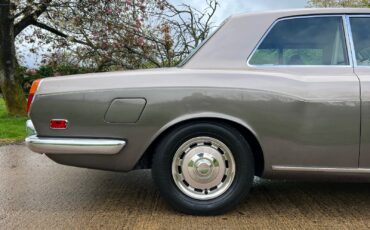 Bentley-T1-2-Door-Saloon-1970-Coupe-16