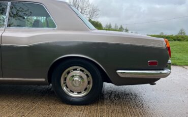 Bentley-T1-2-Door-Saloon-1970-Coupe-17