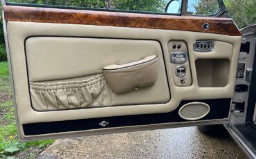 Bentley-T1-2-Door-Saloon-1970-Coupe-18