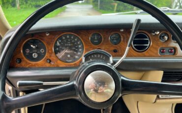Bentley-T1-2-Door-Saloon-1970-Coupe-23