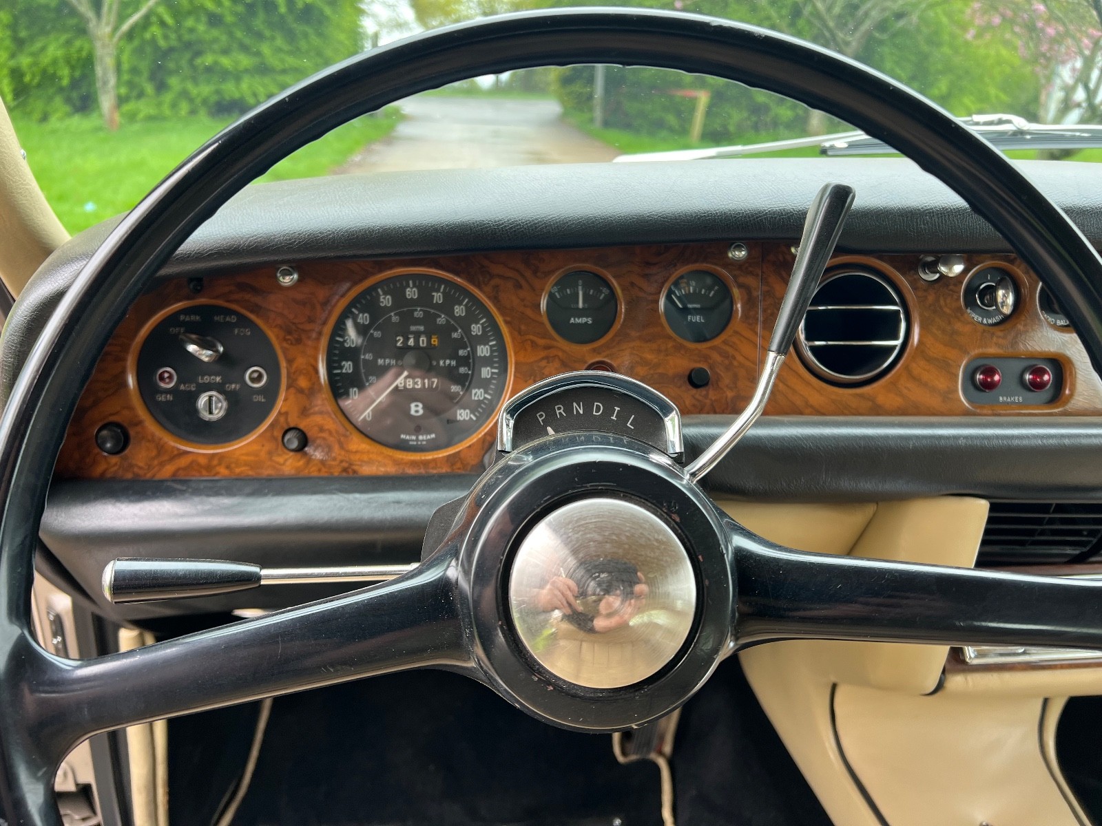 Bentley-T1-2-Door-Saloon-1970-Coupe-23