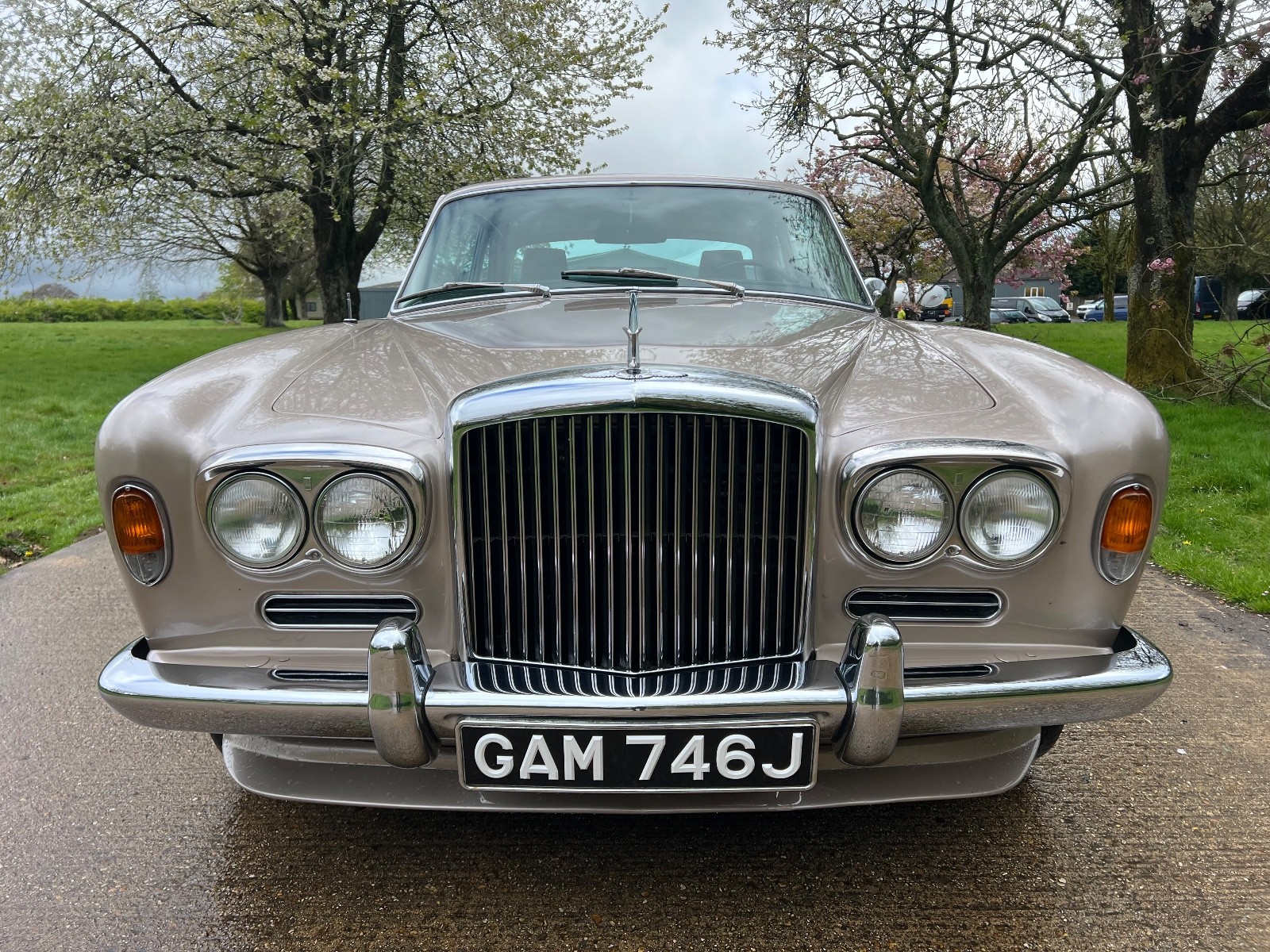 Bentley-T1-2-Door-Saloon-1970-Coupe-7