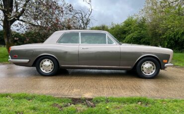 Bentley-T1-2-Door-Saloon-1970-Coupe-9