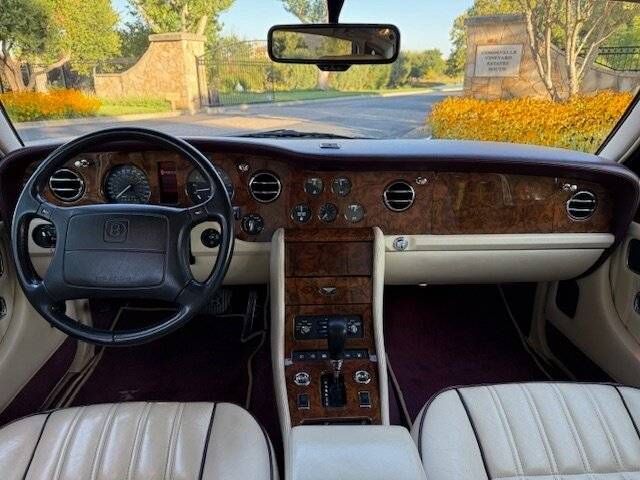 Bentley-brooklands-lwb-1996-black-20
