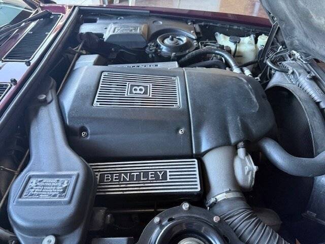 Bentley-brooklands-lwb-1996-black-9