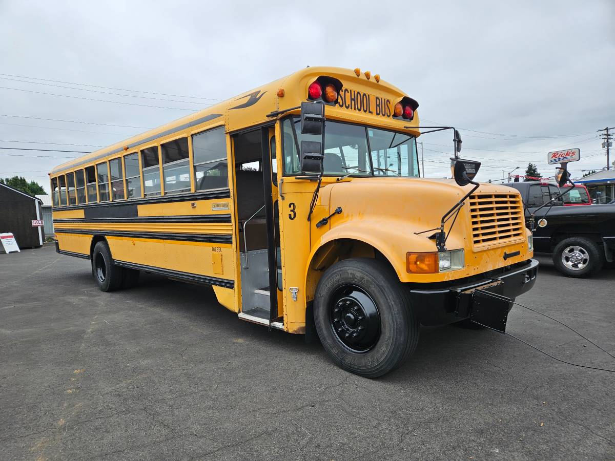 Bluebird-bus-diesel-1993-3