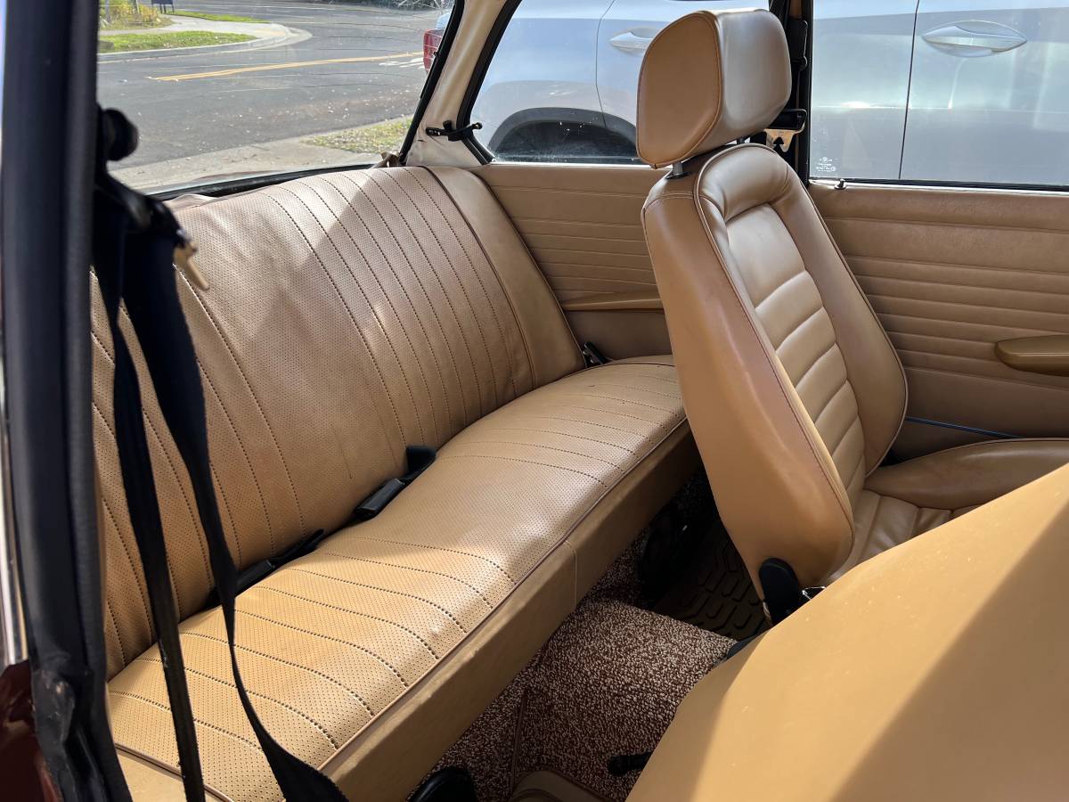 Bmw-2002-1974-brown-1
