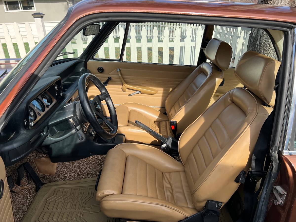 Bmw-2002-1974-brown-3