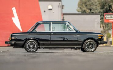 Bmw-2002-1975-black-2