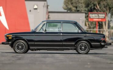 Bmw-2002-1975-black-3