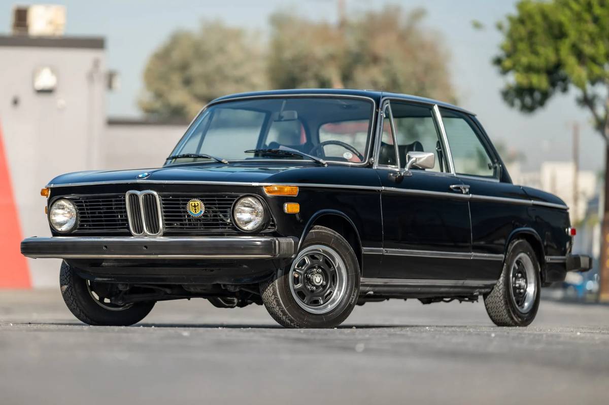 Bmw-2002-1975-black
