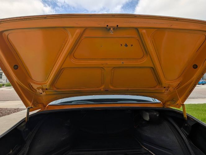 Bmw-2002-1976-Orange-Black-Vinyl-18