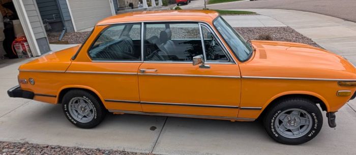 Bmw-2002-1976-Orange-Black-Vinyl-21