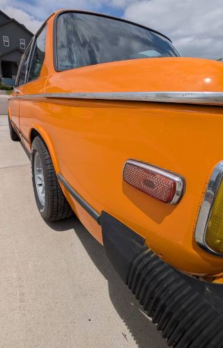 Bmw-2002-1976-Orange-Black-Vinyl-23