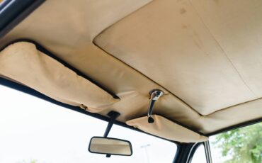 Bmw-2002-electric-1974-orange-1