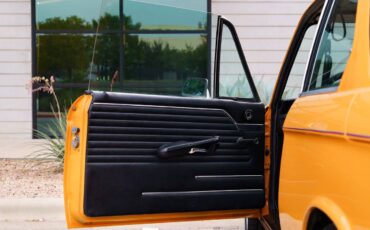Bmw-2002-electric-1974-orange-17