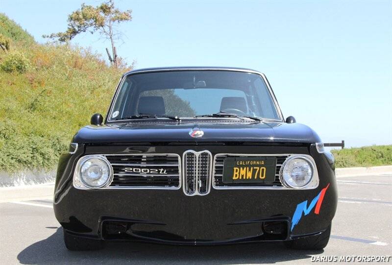 Bmw-2002-wide-body-1970-black-4