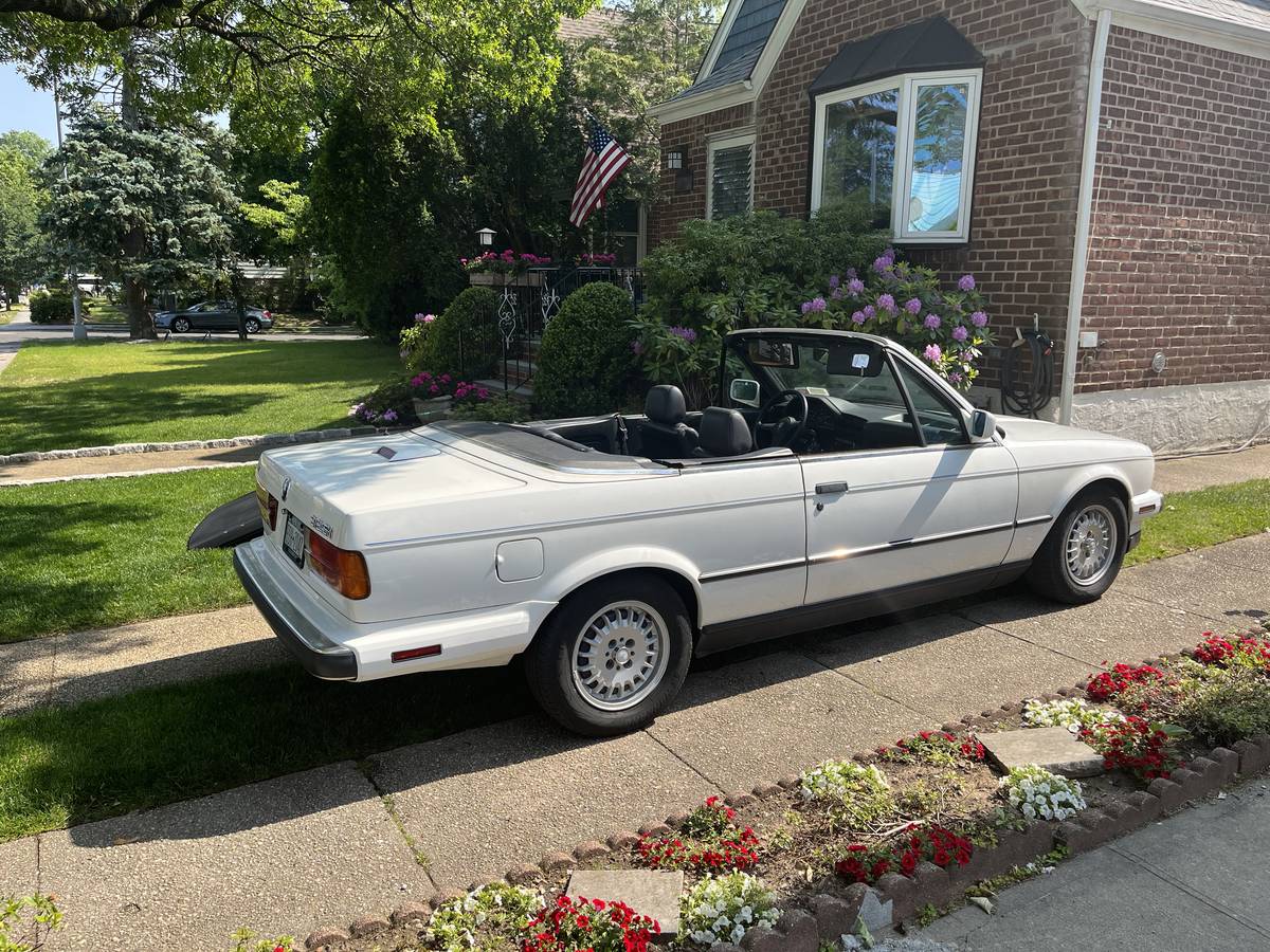 Bmw-3-series-1989-white-6