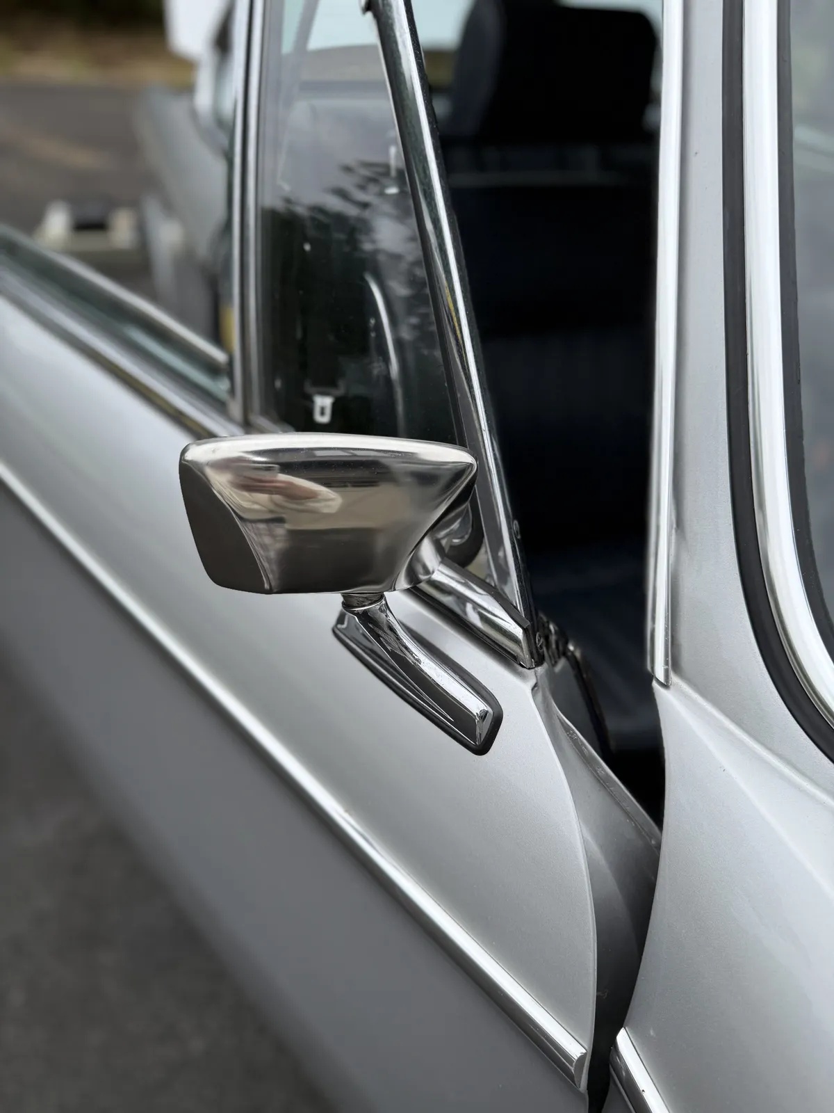 Bmw-3.0cs-1971-Polaris-Metallic-Blue-Leather-8