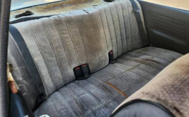 Bmw-318i-1984-black-27