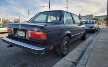 Bmw-318i-1984-black-3