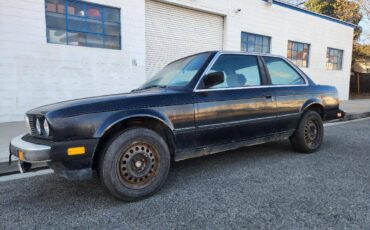 Bmw-318i-1984-black-36