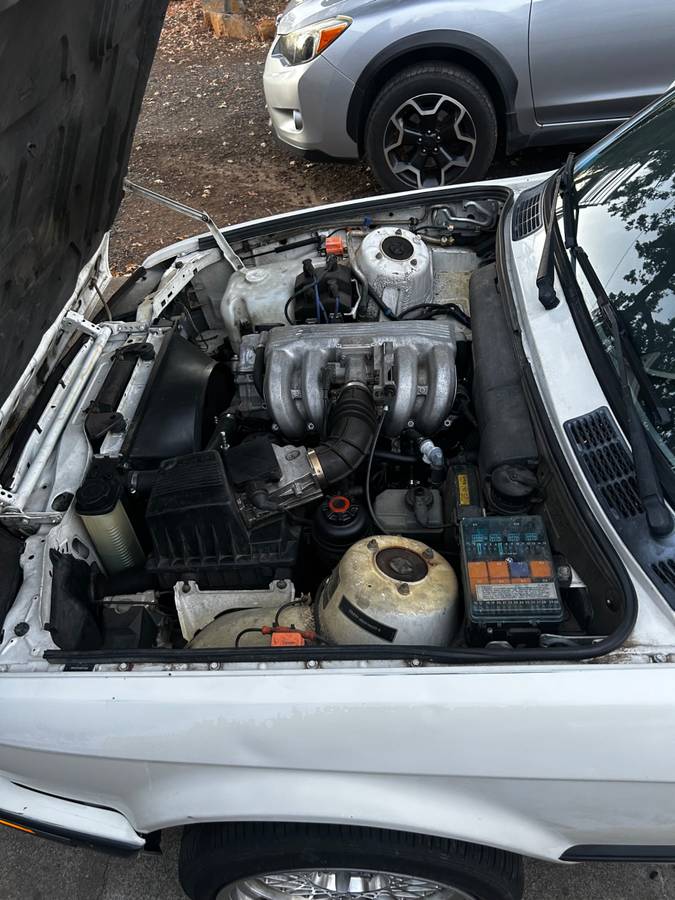 Bmw-318i-1991-white-7