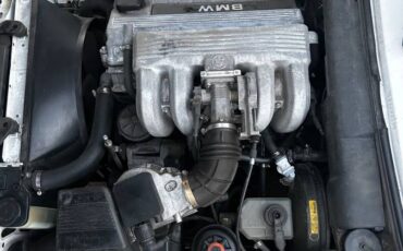 Bmw-318i-1991-white-8