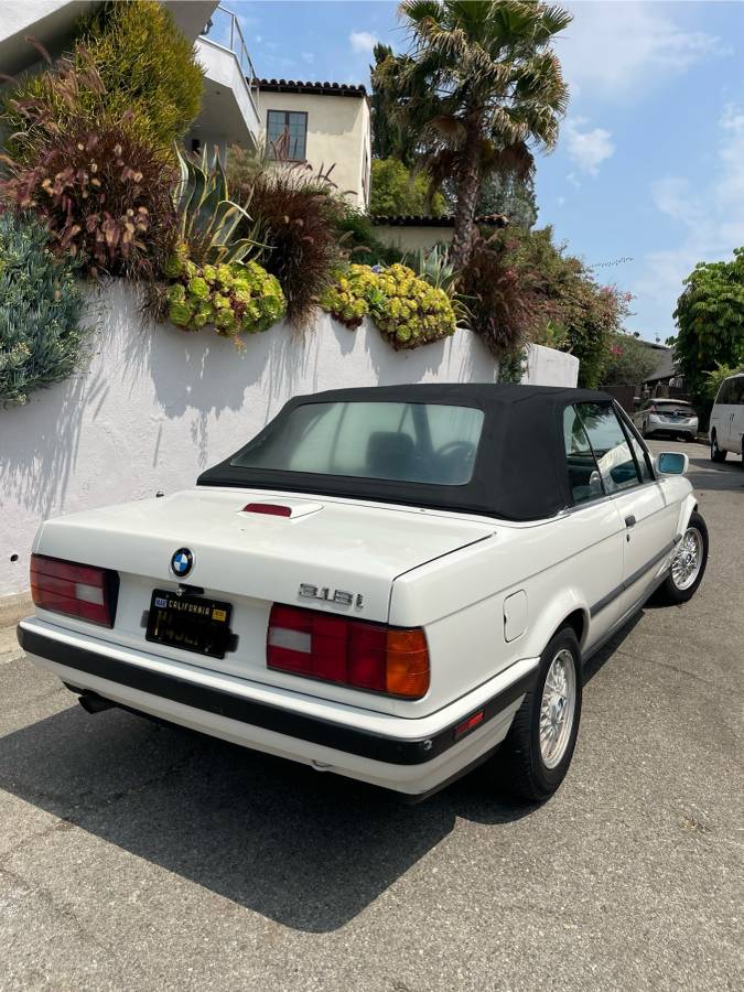 Bmw-318i-convertible-1991-white-1