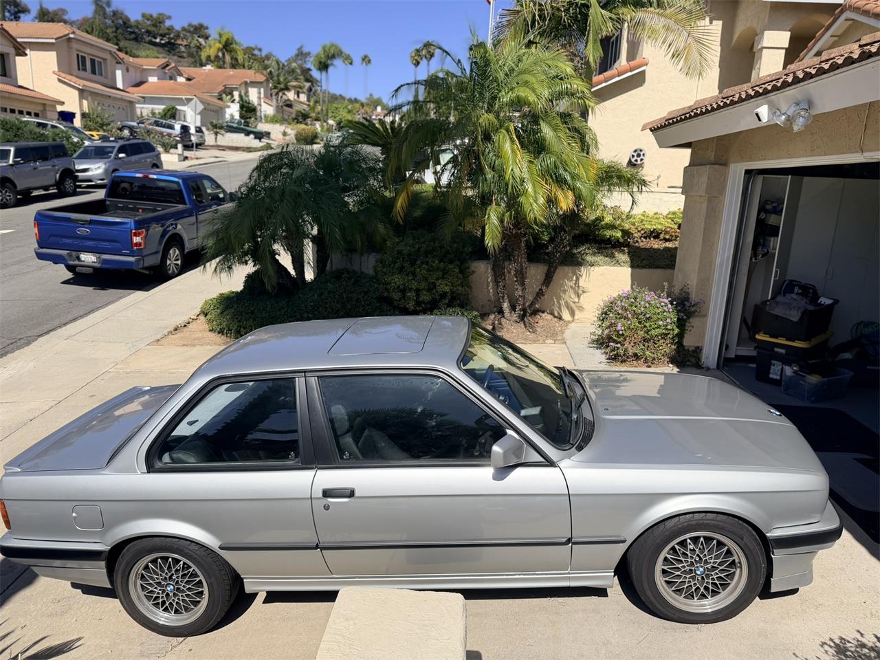 Bmw-318is-1991-Metallic-Silver-Gray-Black-1