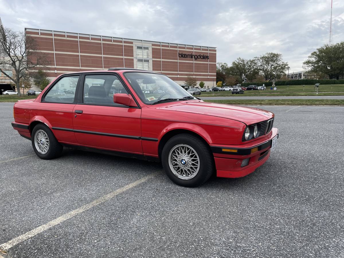 Bmw-318is-1991-red-17