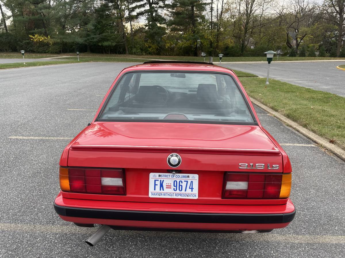 Bmw-318is-1991-red-8