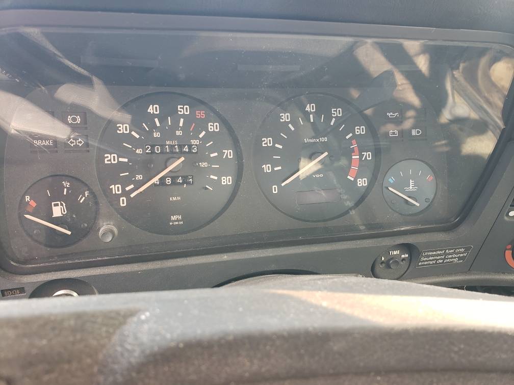 Bmw-320i-1983-black-6