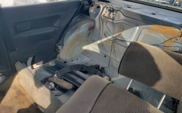 Bmw-320i-1983-black-8