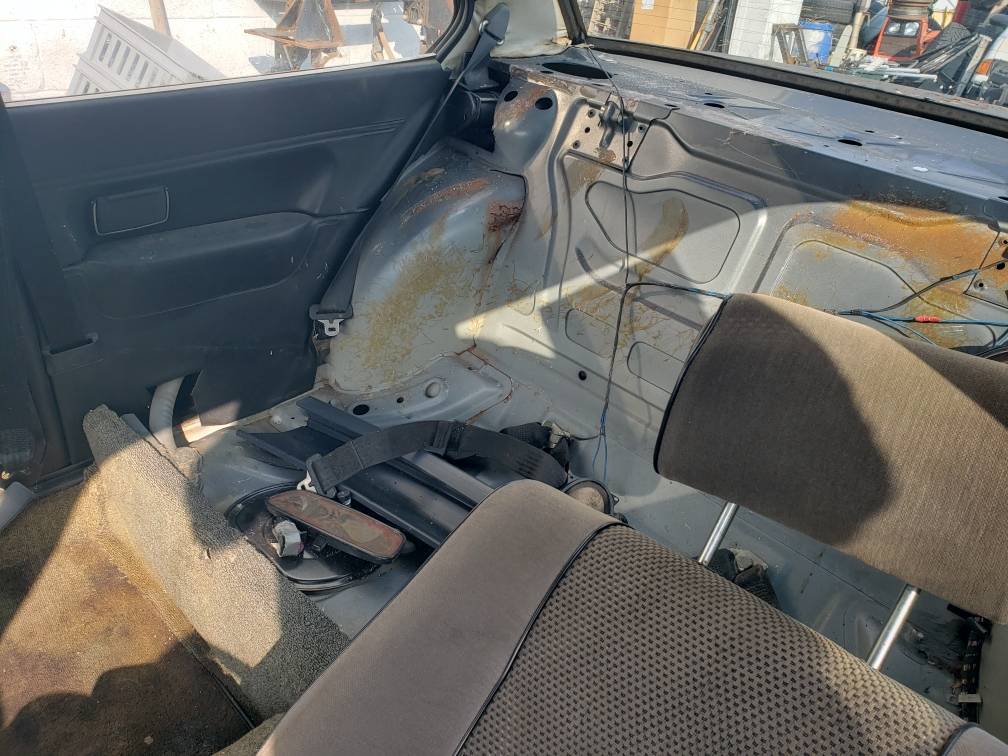 Bmw-320i-1983-black-8