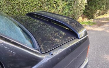 Bmw-320i-1988-black-12