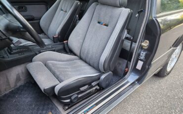 Bmw-320i-1988-black-15