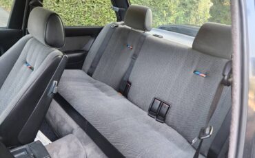 Bmw-320i-1988-black-16