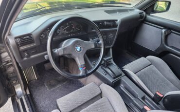 Bmw-320i-1988-black-17