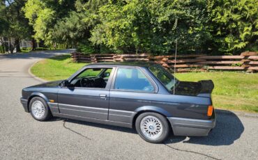 Bmw-320i-1988-black-2