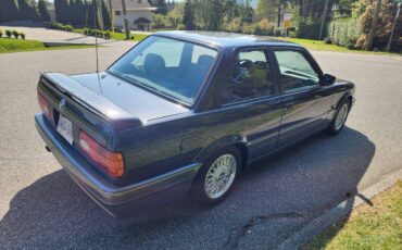 Bmw-320i-1988-black-4