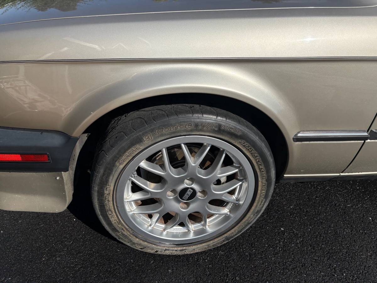 Bmw-325-1987-3